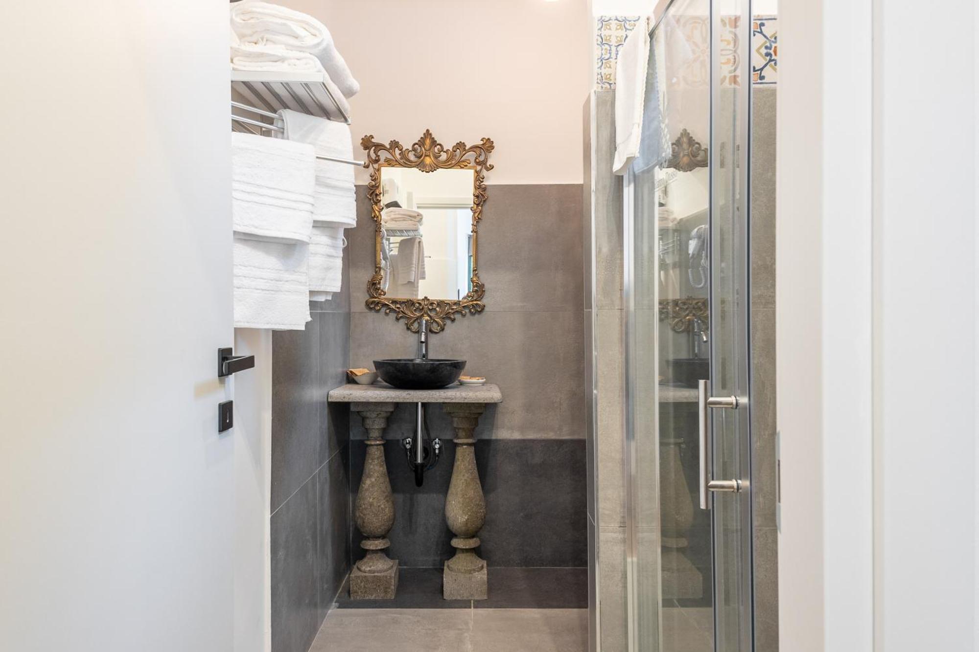 Palazzo Dasso Viterbo Bagian luar foto